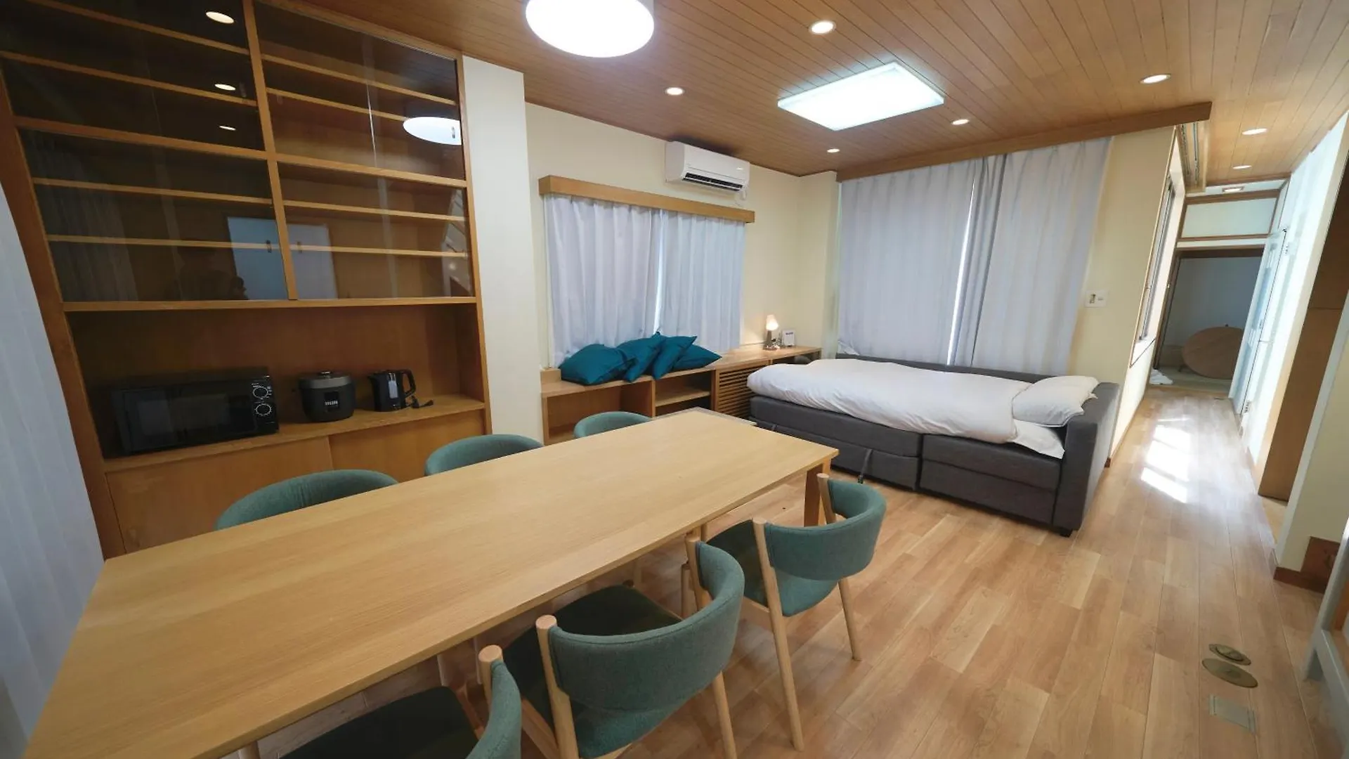 Finoa Penthouse Suite Ikebukuro Sunshine Tokyo Apartment